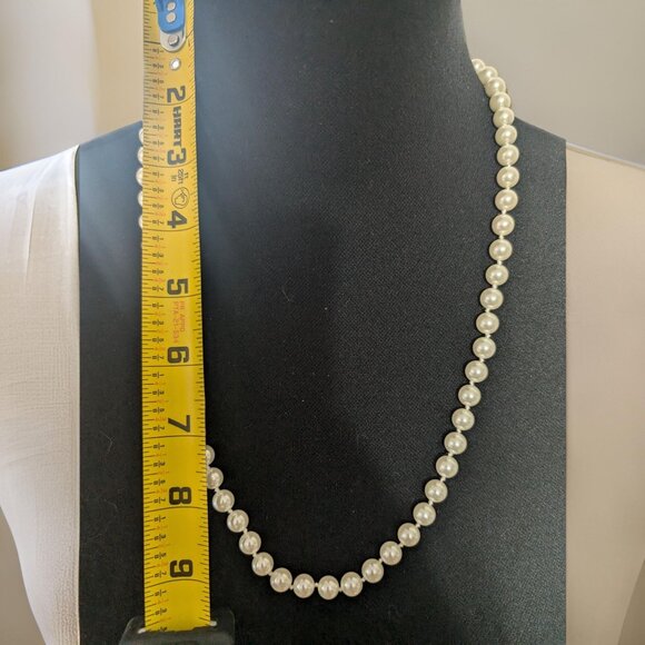 90s Charter Club 20" Faux Pearl Women's Dining Necklace - Picture 3 of 5
